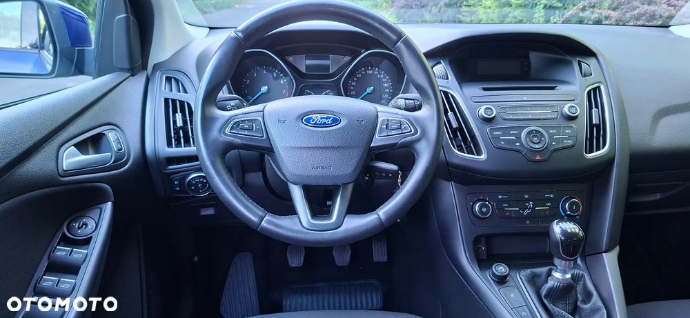 Ford Focus 1.0 EcoBoost Gold X (Edition) - 9