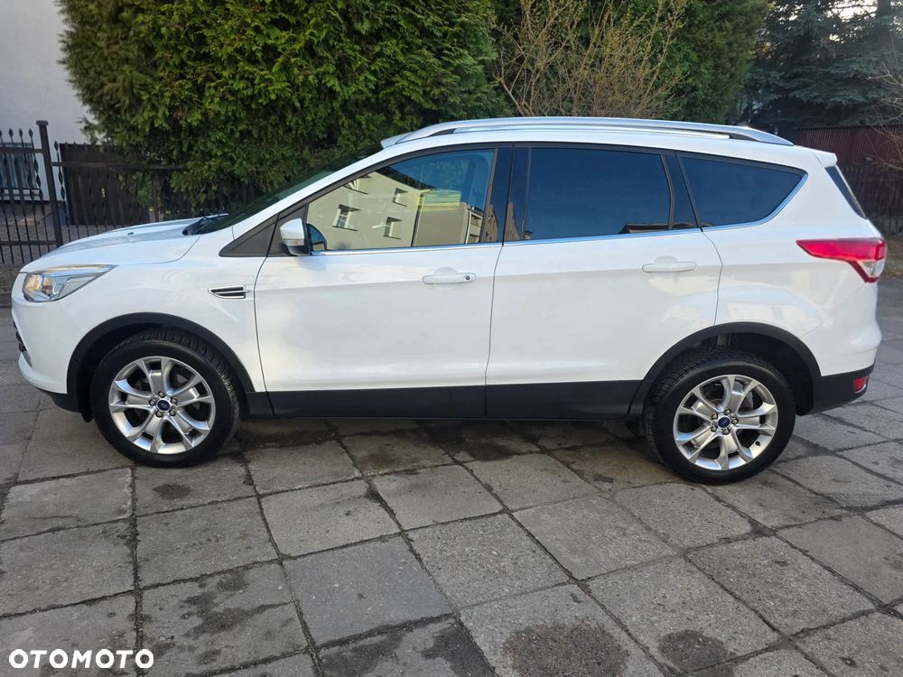 Ford Kuga 1.6 EcoBoost 2x4 Titanium - 7