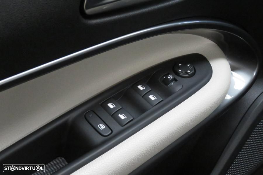 Fiat 600 1.2 Hybrid La Prima - 18