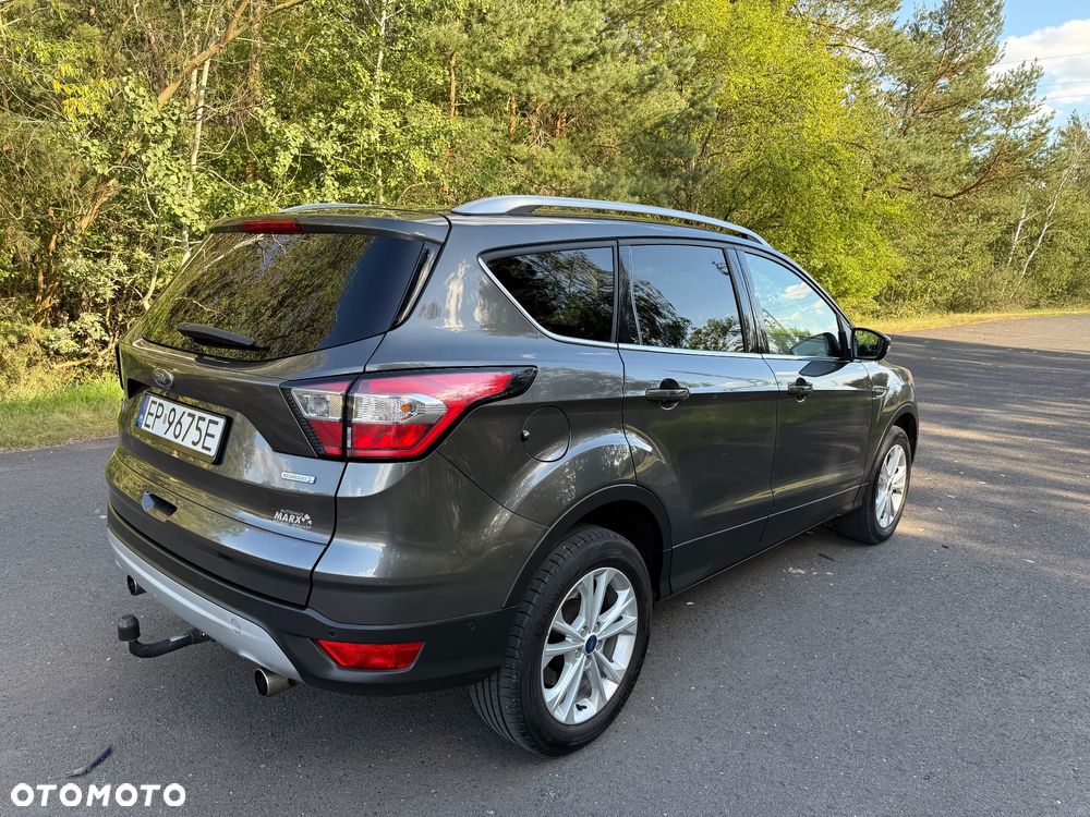 Ford Kuga 1.5 EcoBoost 2x4 Titanium - 6