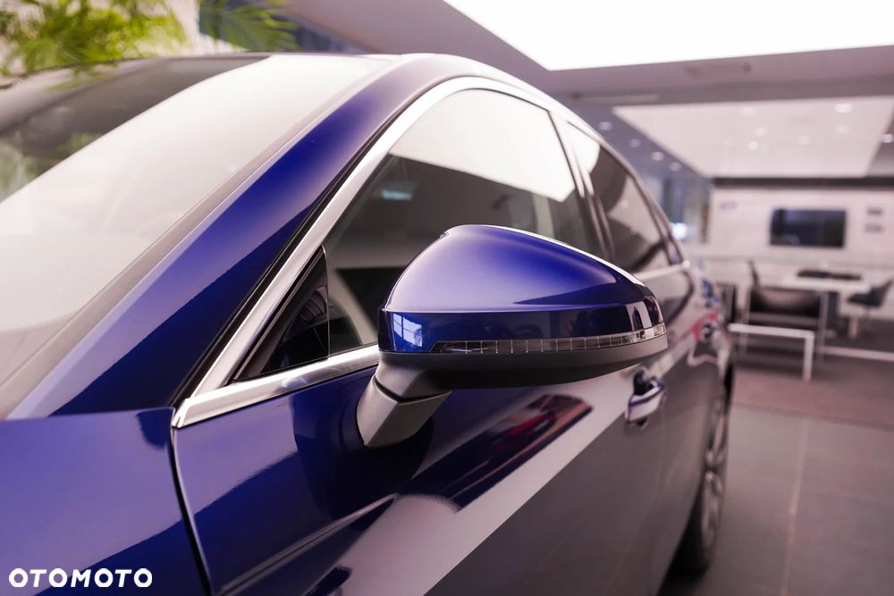 Audi A4 Limousine - 14