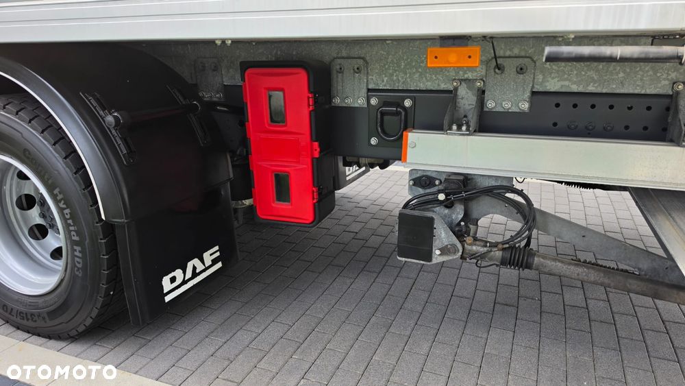 DAF XF 430/// 2022/// PRZEB: 188000 KM/// CHŁODNIA/// THERMO-KING/// WINDA/// STAN JAK NOWY! - 31