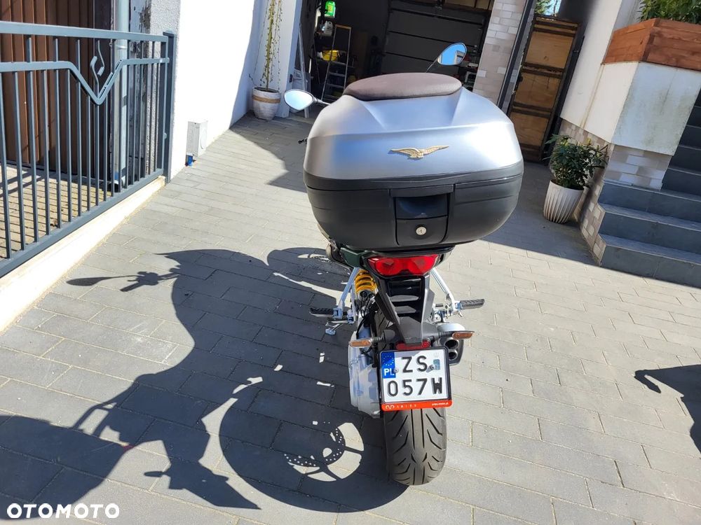 Moto Guzzi V100 Mandello - 4