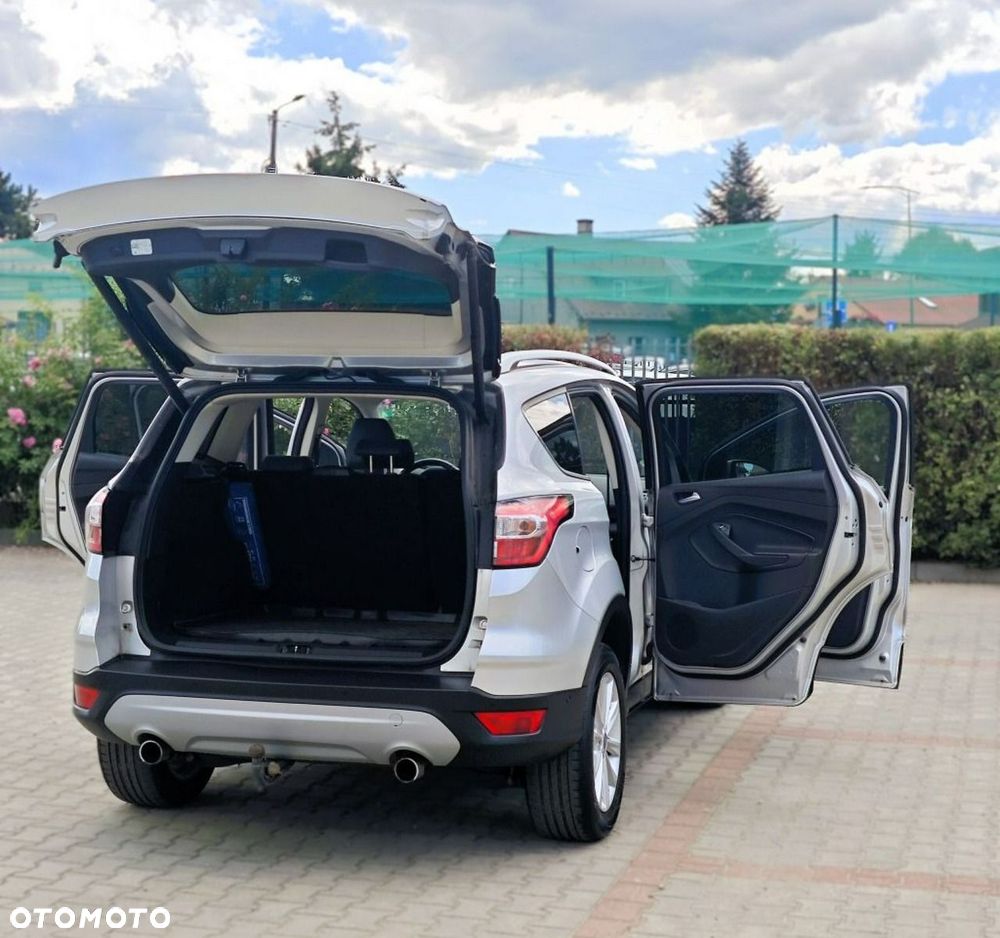 Ford Kuga - 14