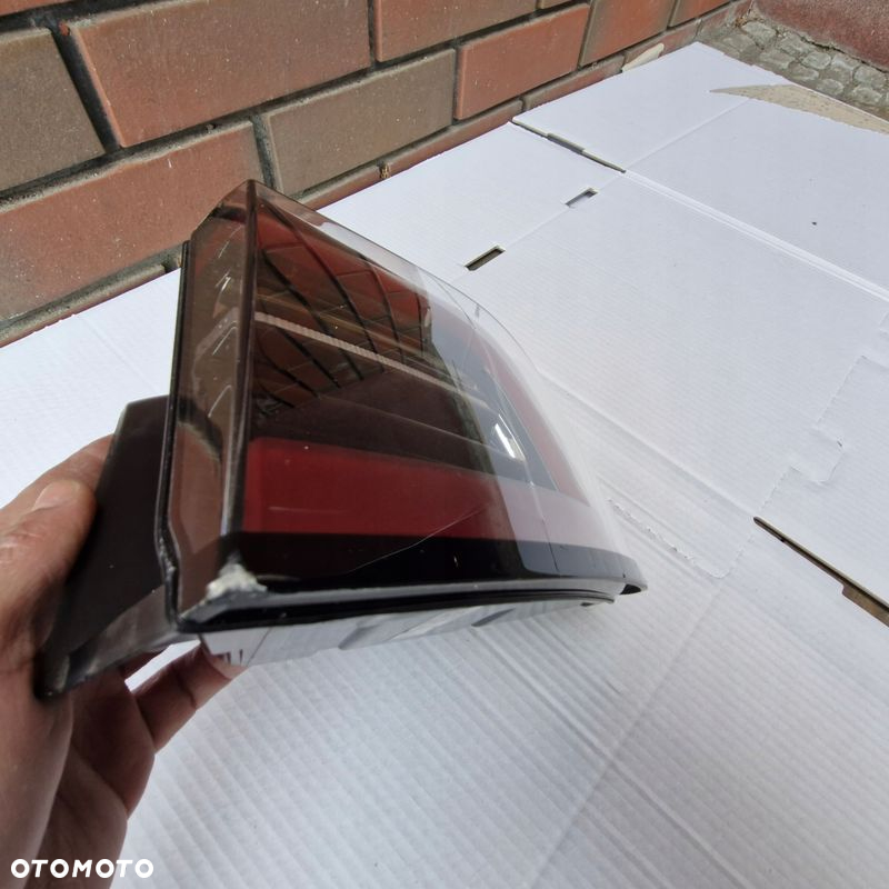 TESLA MODEL 3 LIFT 21- Y LAMPA PRAWY TYŁ PRAWA TYLNA EUROPA 1502087-00-D - 6