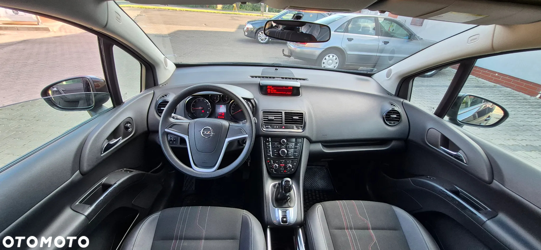 Opel Meriva - 12