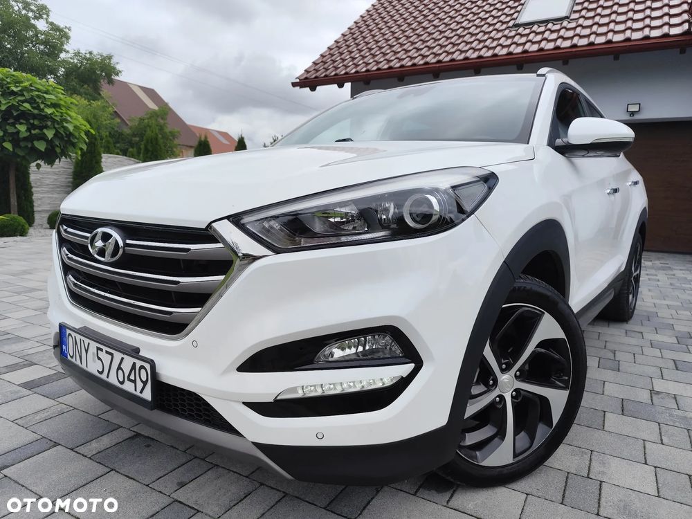 Hyundai Tucson 1.7 CRDI BlueDrive Style 2WD - 5