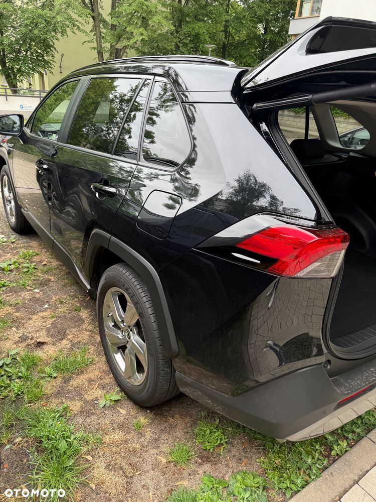 Toyota RAV4 - 12