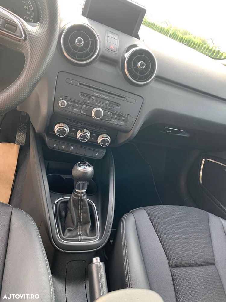 Audi A1 1.4 TFSI Attraction - 16