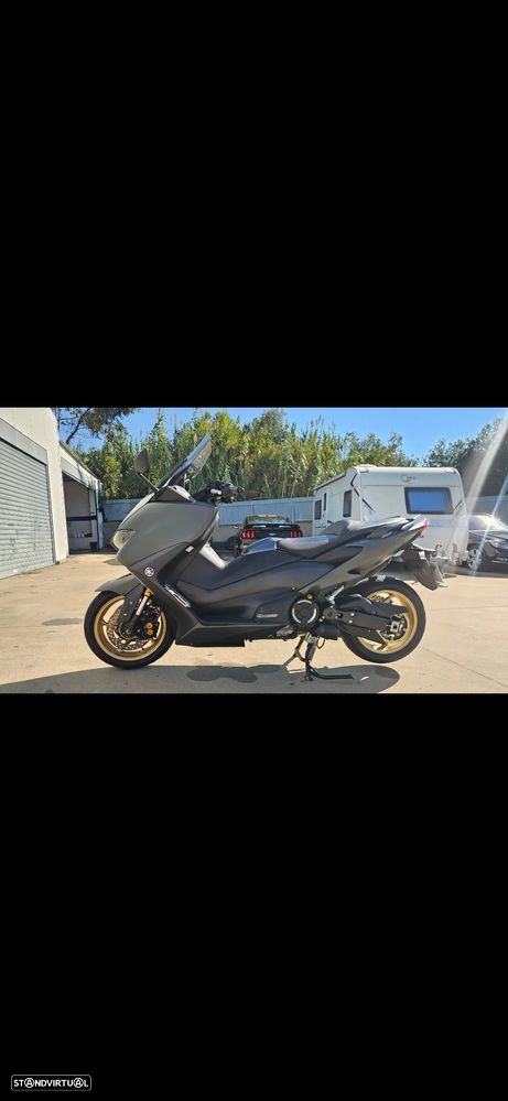 Yamaha TMAX TECH MAX - 8