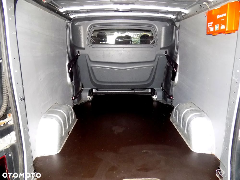Renault Trafic - 20