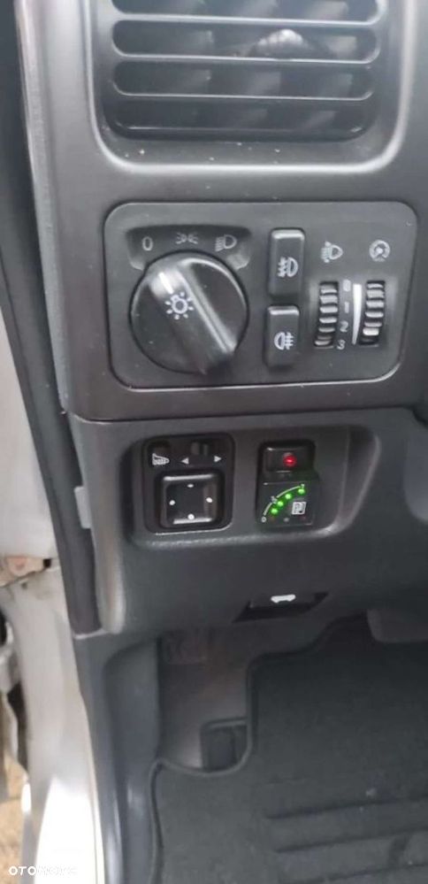 Opel Frontera 3.2 V6 Off Road - 6