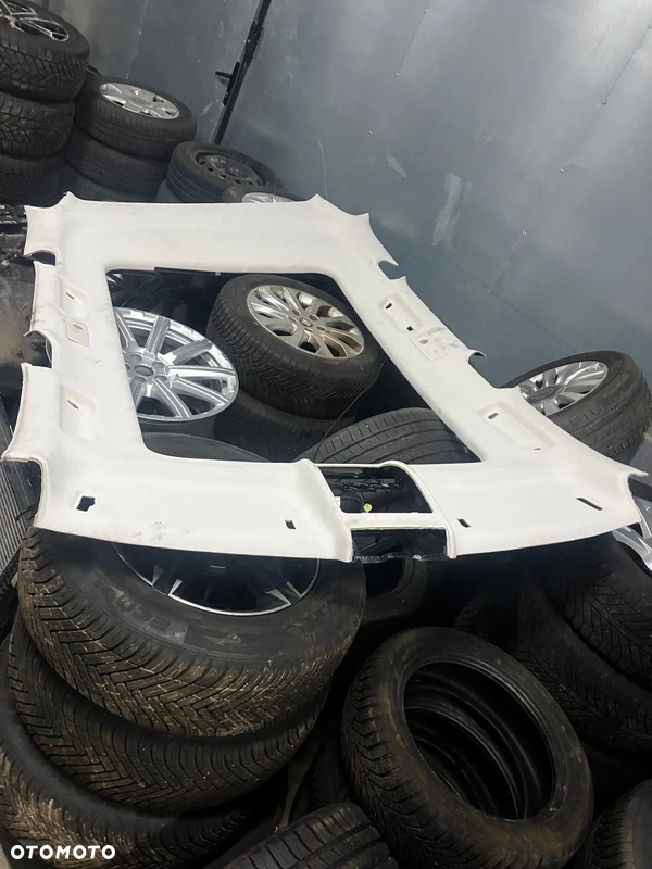 PODSUFITKA PANORAMA VW TOUAREG II