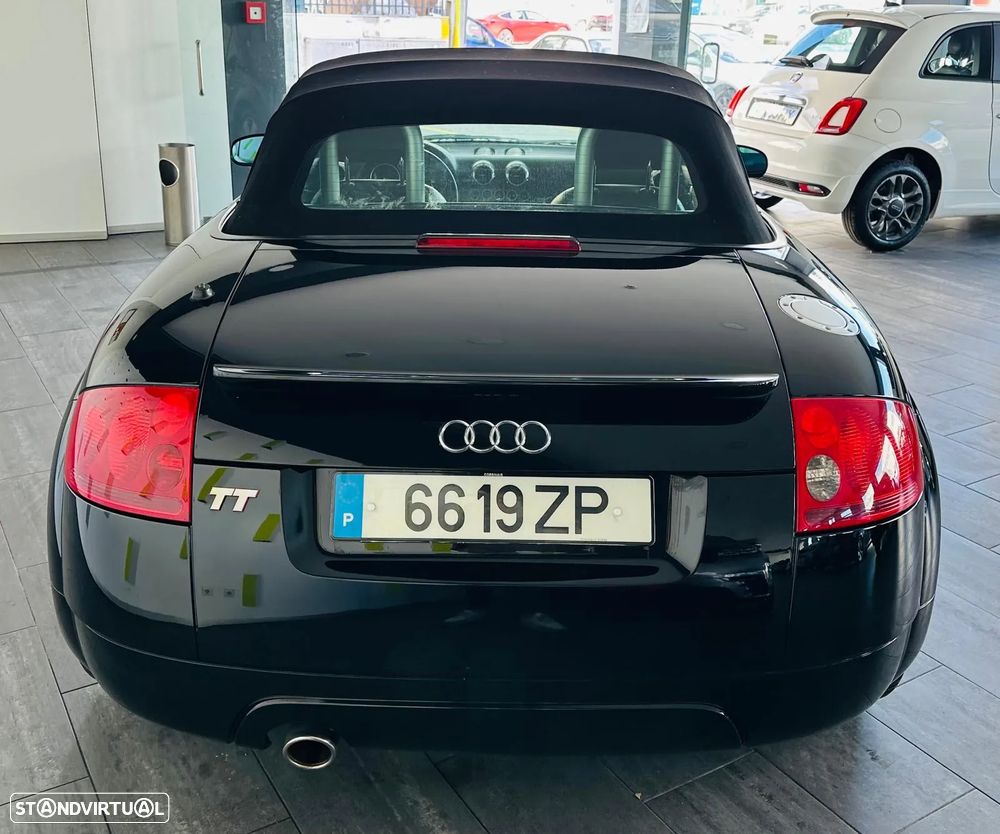Audi TT Coupé - 8