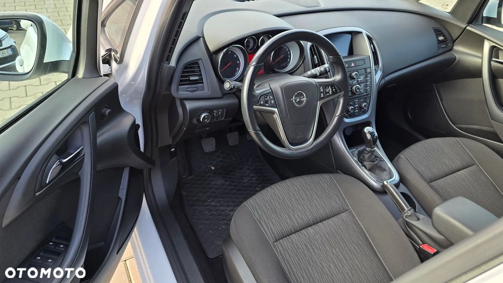 Opel Astra 1.6 CDTI Enjoy - 9