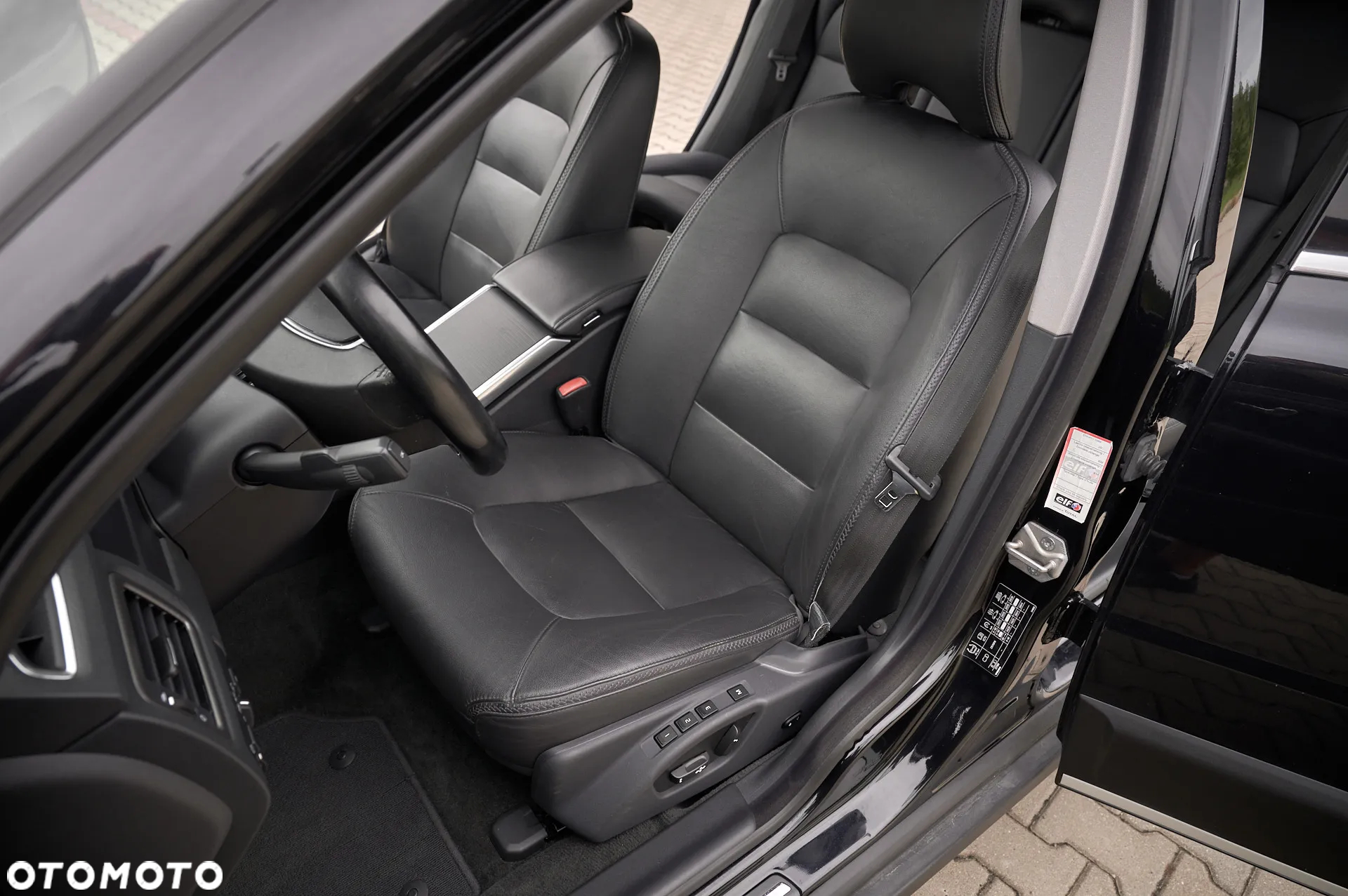 Volvo XC 70 D4 Geartronic Summum - 19