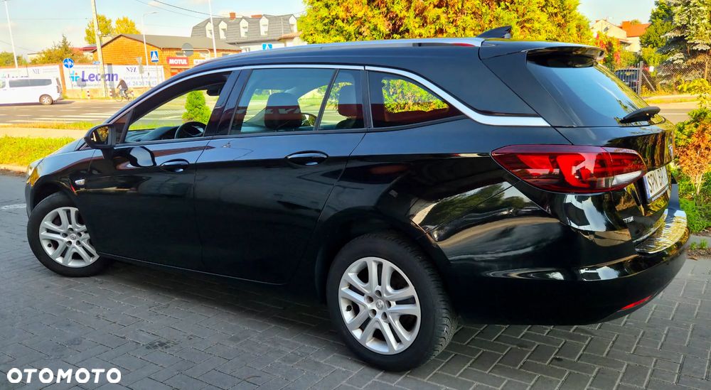 Opel Astra 1.6 D (CDTI) Start/Stop Innovation - 8