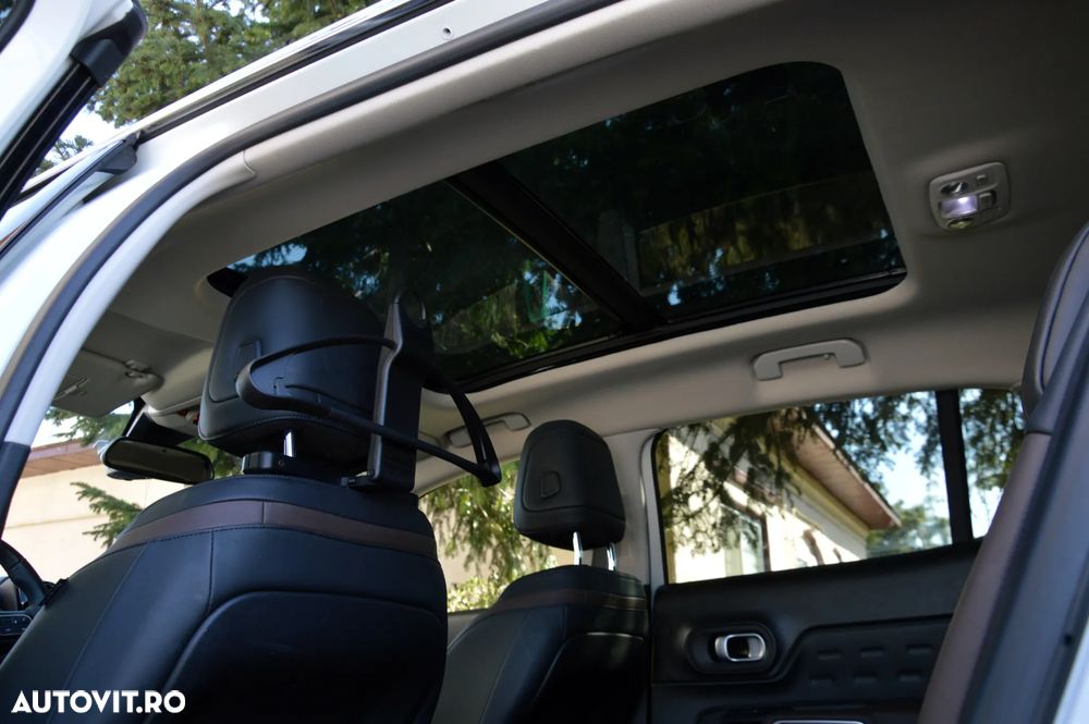 Citroën C5 Aircross 1.6 PureTech S&S EAT8 Shine - 28