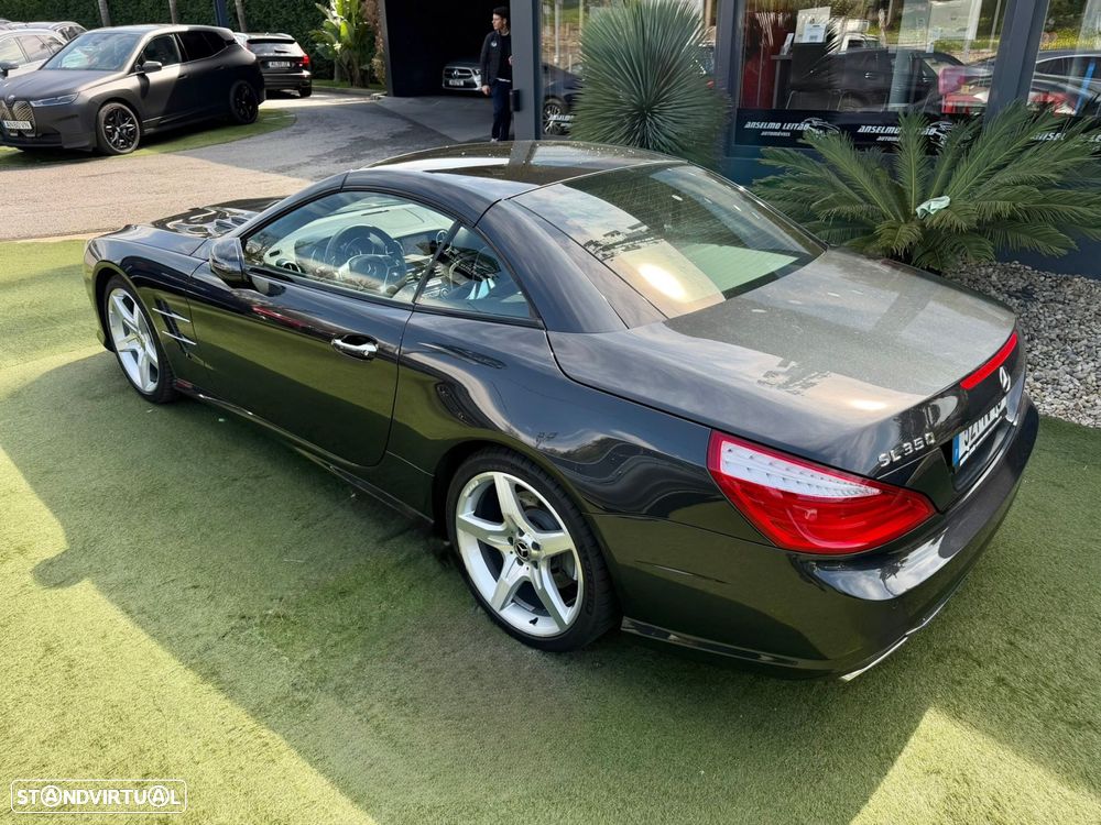 Mercedes-Benz SL 350 Standard - 25