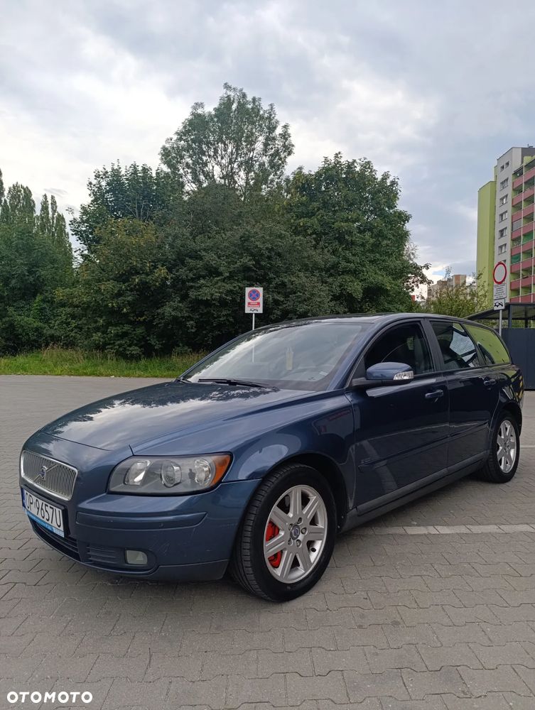 Volvo V50 2.4D5 - 1