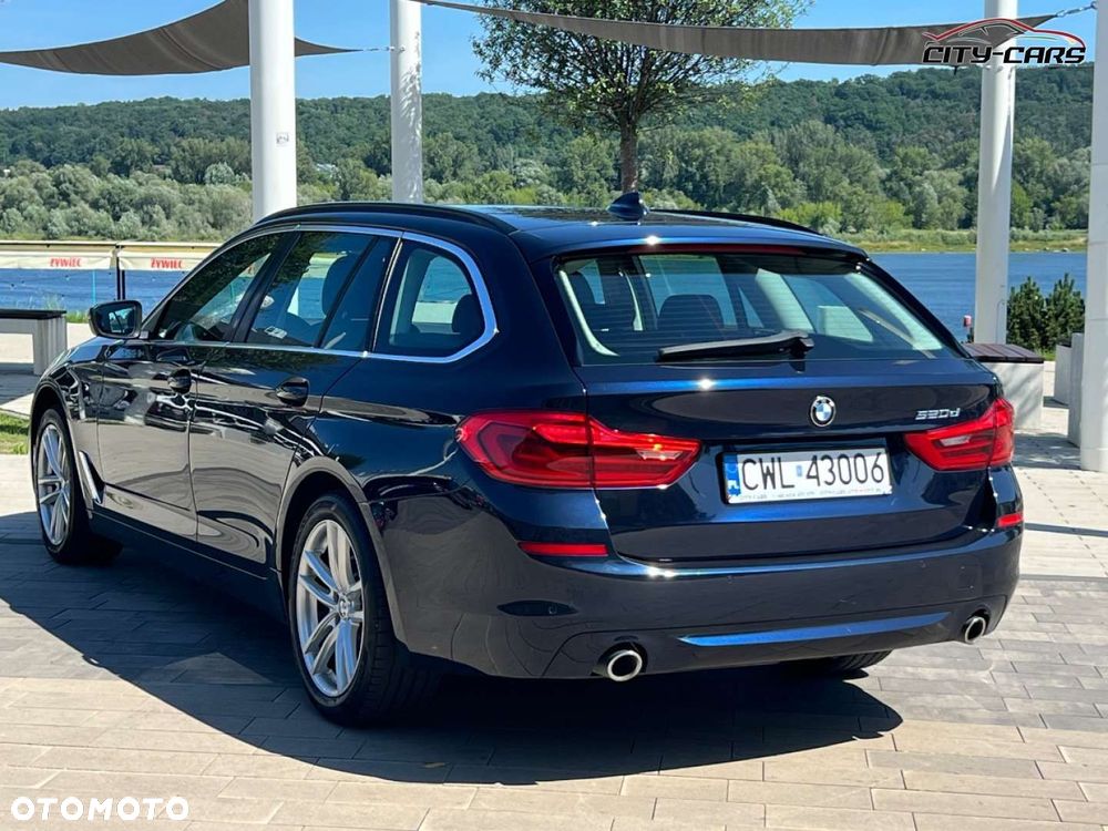 BMW Seria 5 - 30