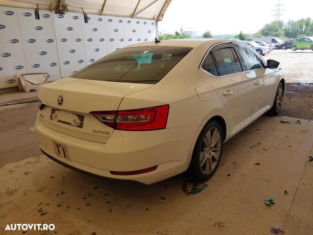 Dezmembrez Skoda Superb 3 [2015 - 2020] Liftback 2.0 TDI MT (150 hp) - 3