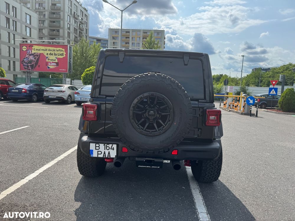 Jeep Wrangler - 27