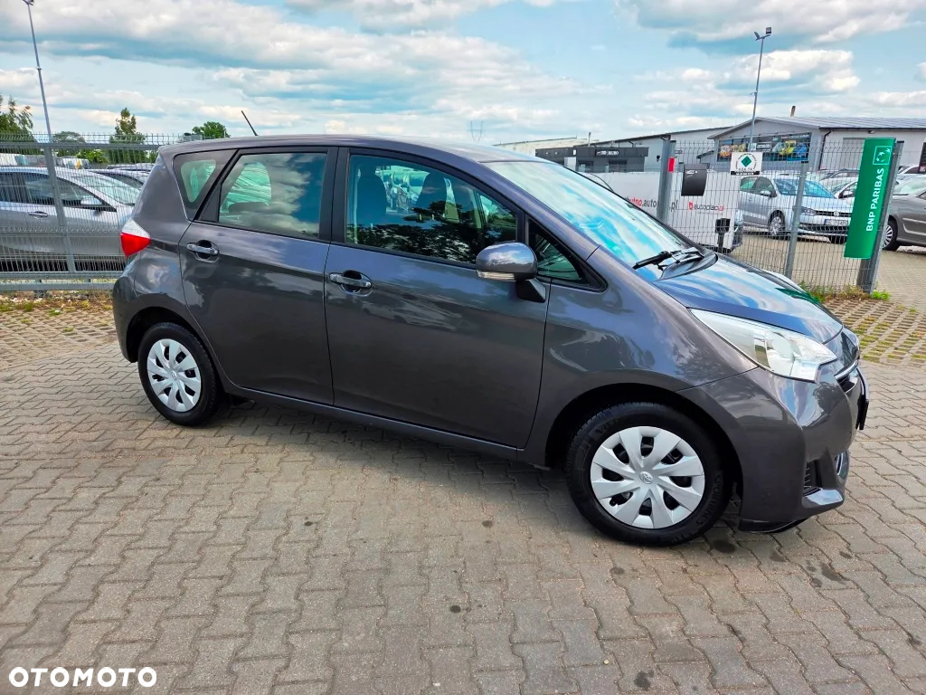 Toyota Verso S 1.33 Premium - 5