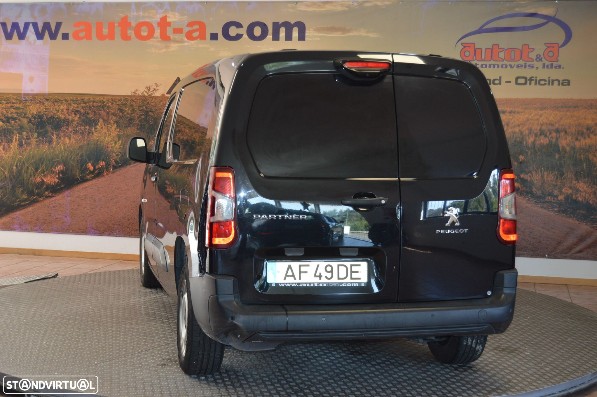 Peugeot Partner 1,5 Bluehdi Asphalt Longa - 4