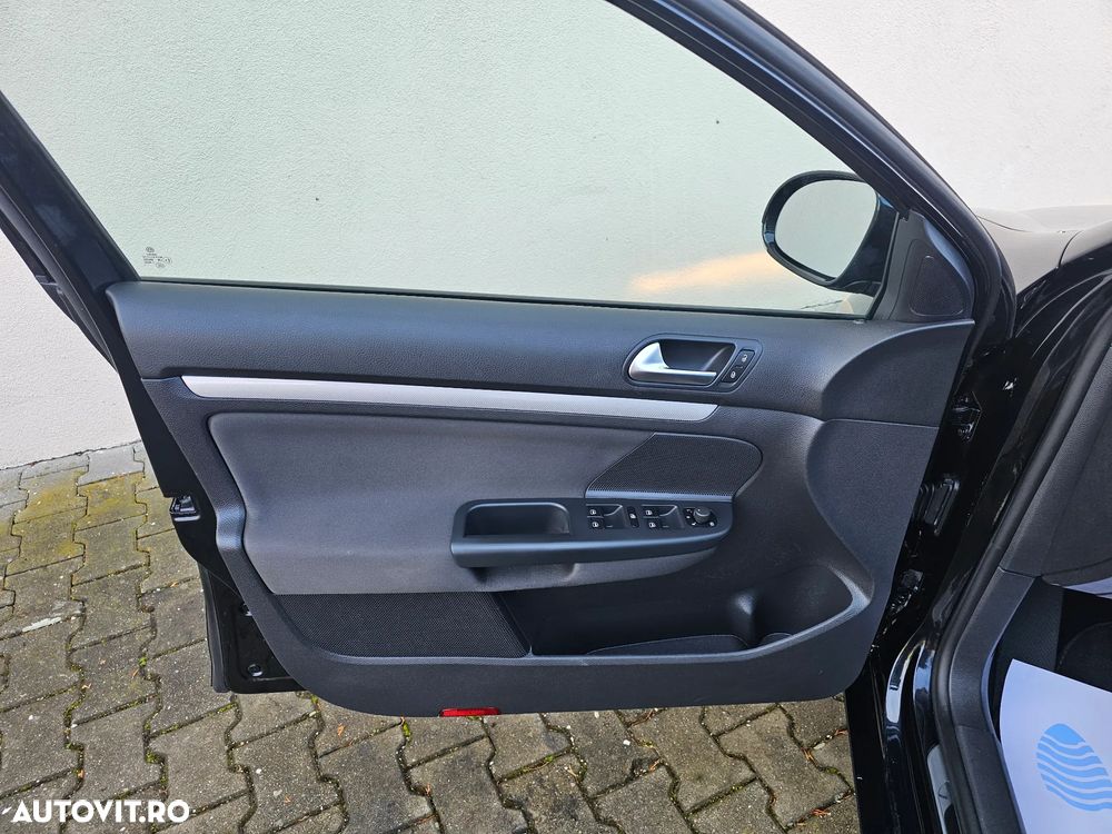 Volkswagen Golf 1.4 TSI MATCH - 20