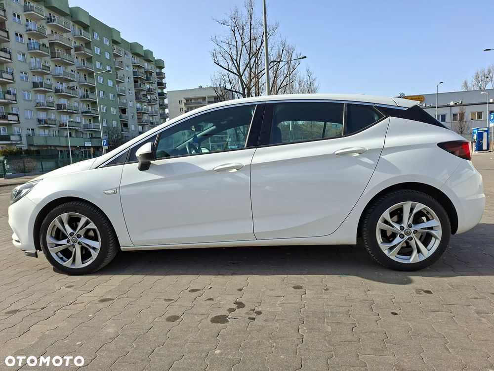Opel Astra 1.6 CDTI Dynamic S&S - 9