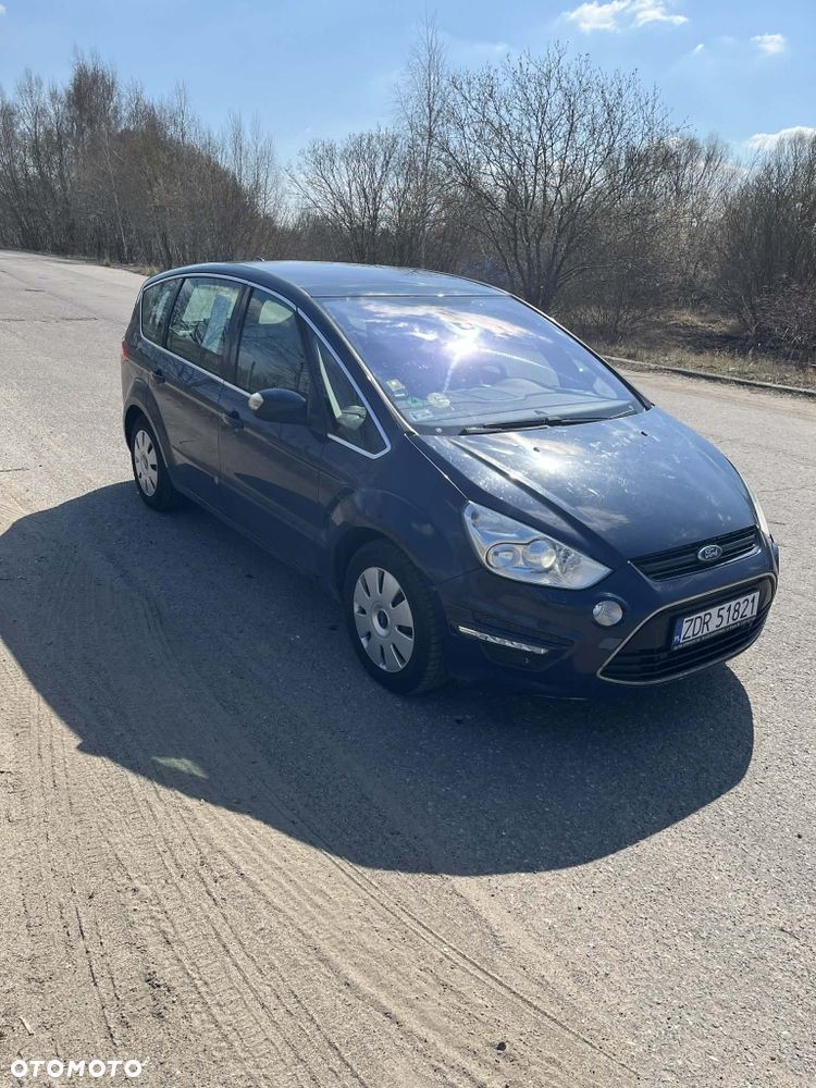 Ford S-Max - 8