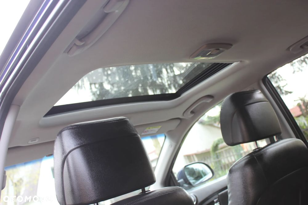 SsangYong/KGM Korando 2.0 E-XDi DPF 4WD Automatik Sapphire - 14