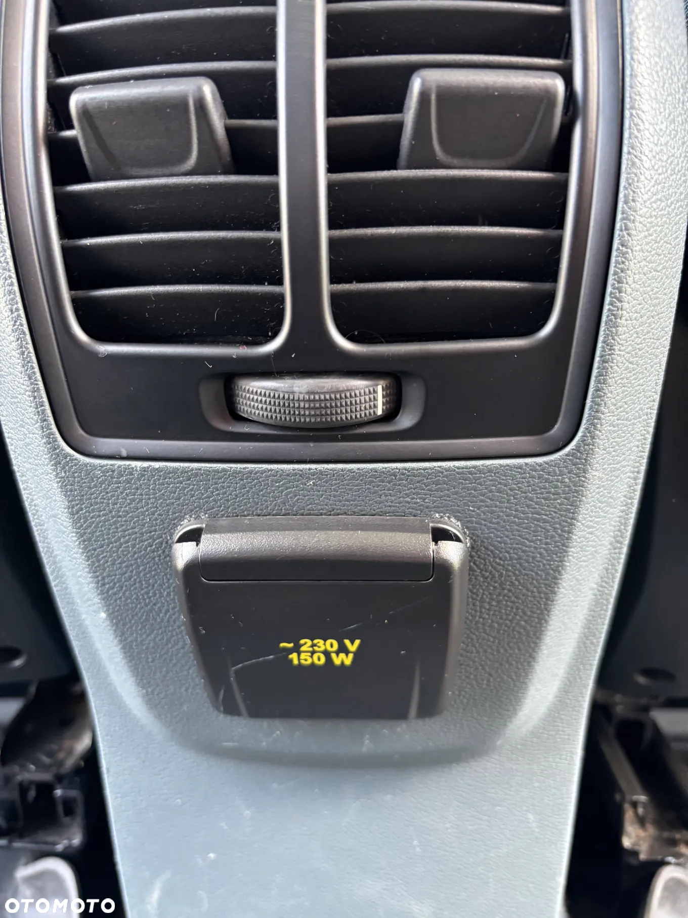 Ford Grand C-MAX 2.0 TDCi Titanium - 34