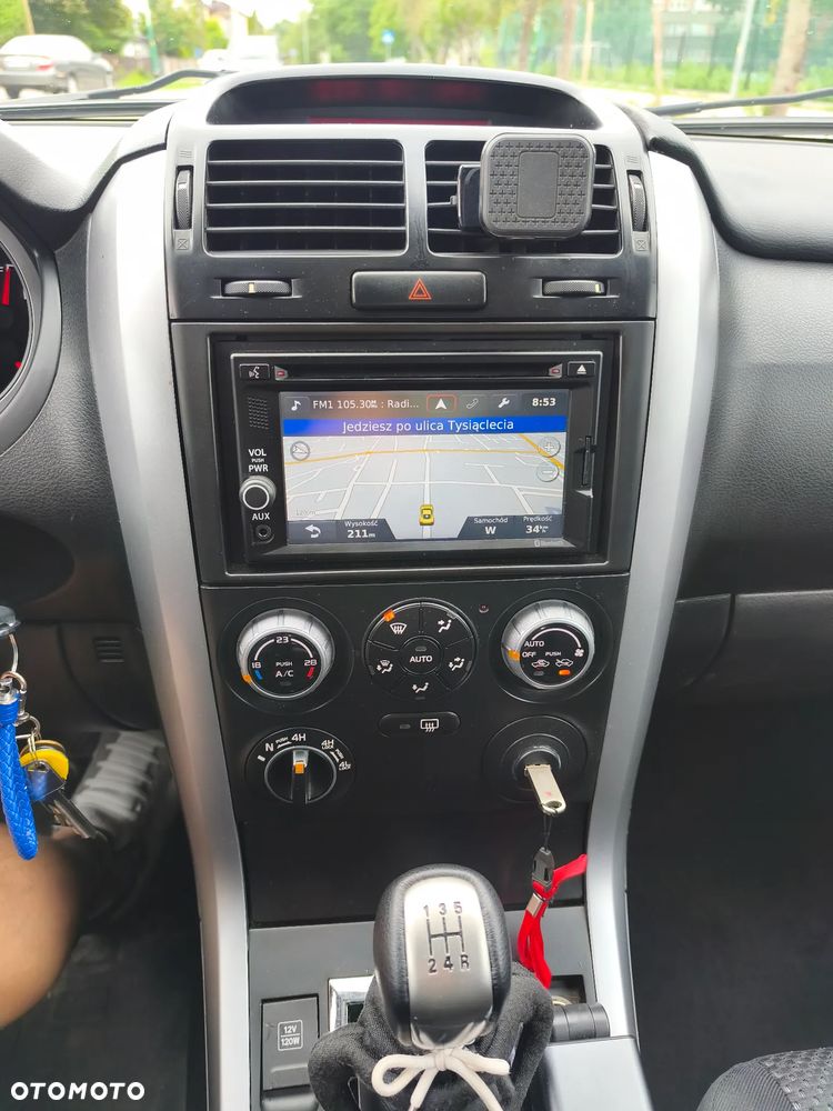 Suzuki Grand Vitara 1.9 DDiS Comfort - 8