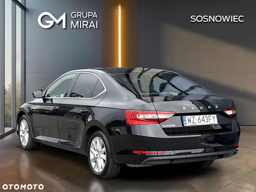 Skoda Superb 2.0 TSI Ambition DSG - 3