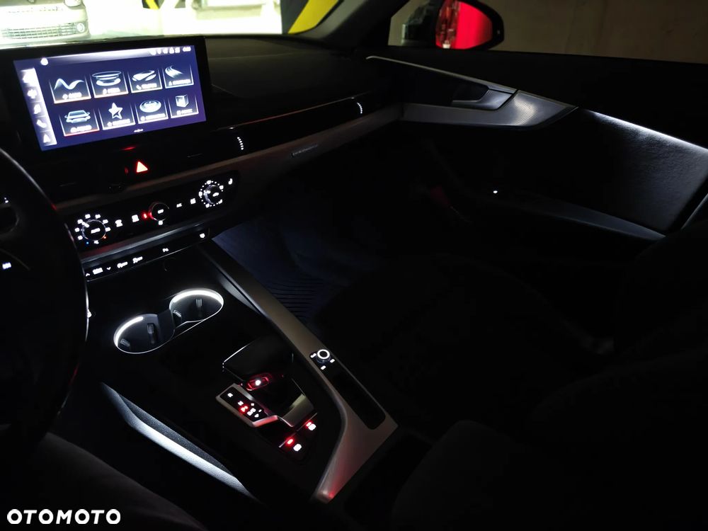 Audi A4 Avant 40 TDI mHEV Quattro Advanced S tronic - 12