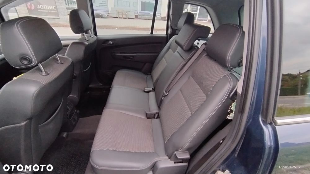 Opel Zafira 1.8 Family - 16