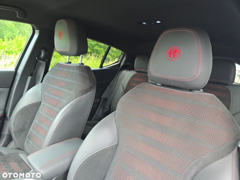 Alfa Romeo Tonale 1.5 T Edizione Speciale - 7
