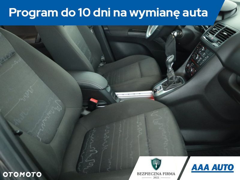 Opel Meriva - 9