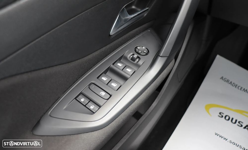 Peugeot 308 SW PureTech 130 EAT8 Active Pack - 32