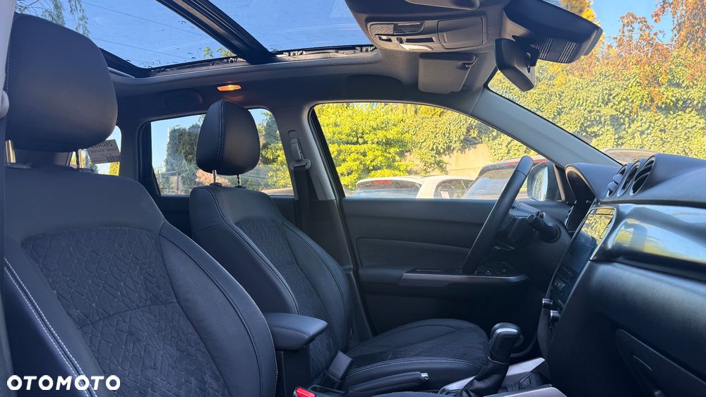 Suzuki Vitara 1.5 Strong Hybrid Premium 4WD AGS - 25