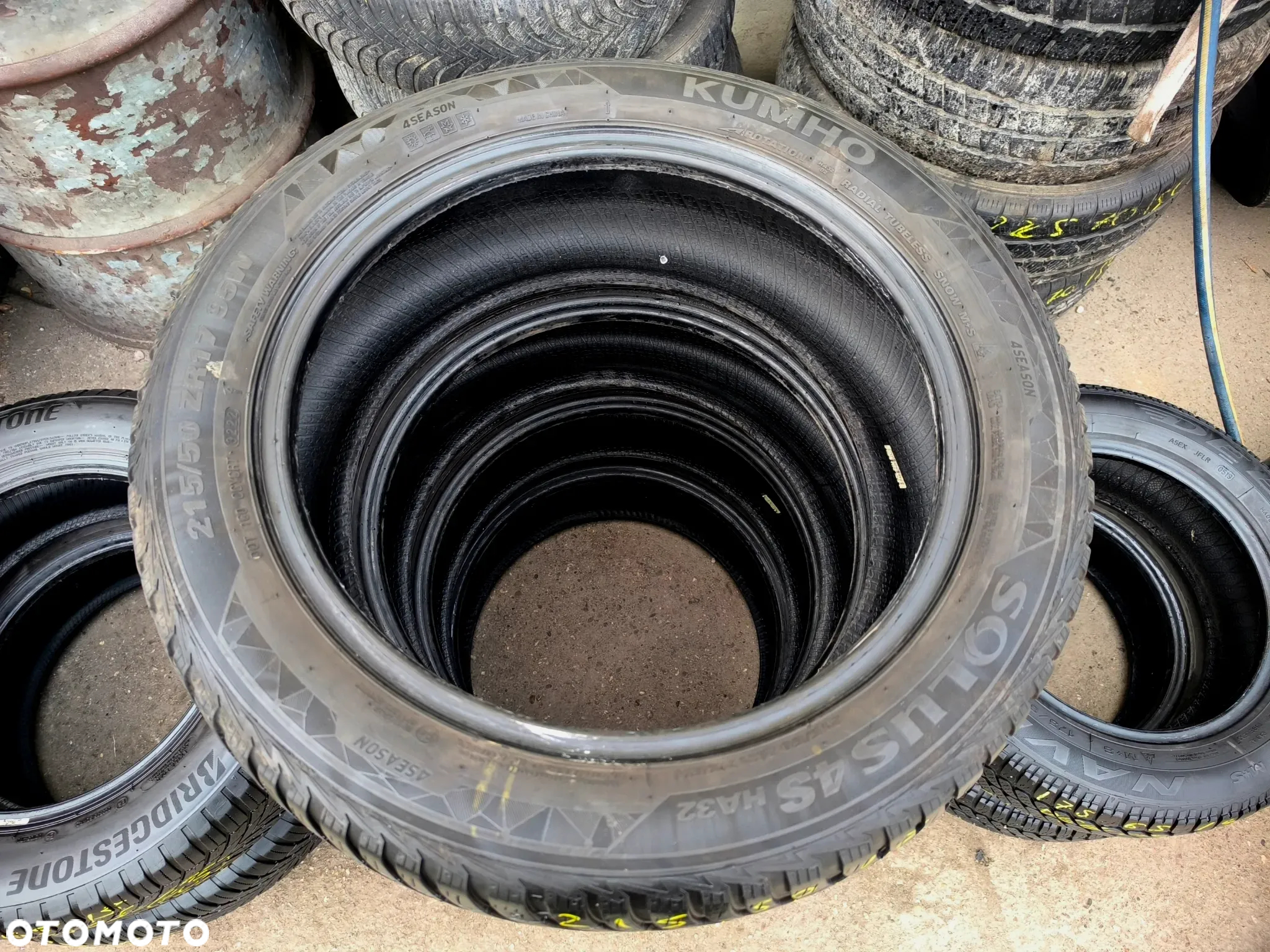 215/50R17 95W Opony Całoroczne Wielosezonowe KUMHO SOLUS 4S HA32 5,5mm Legnica ALU-RAD 22r. 215/50 - 6