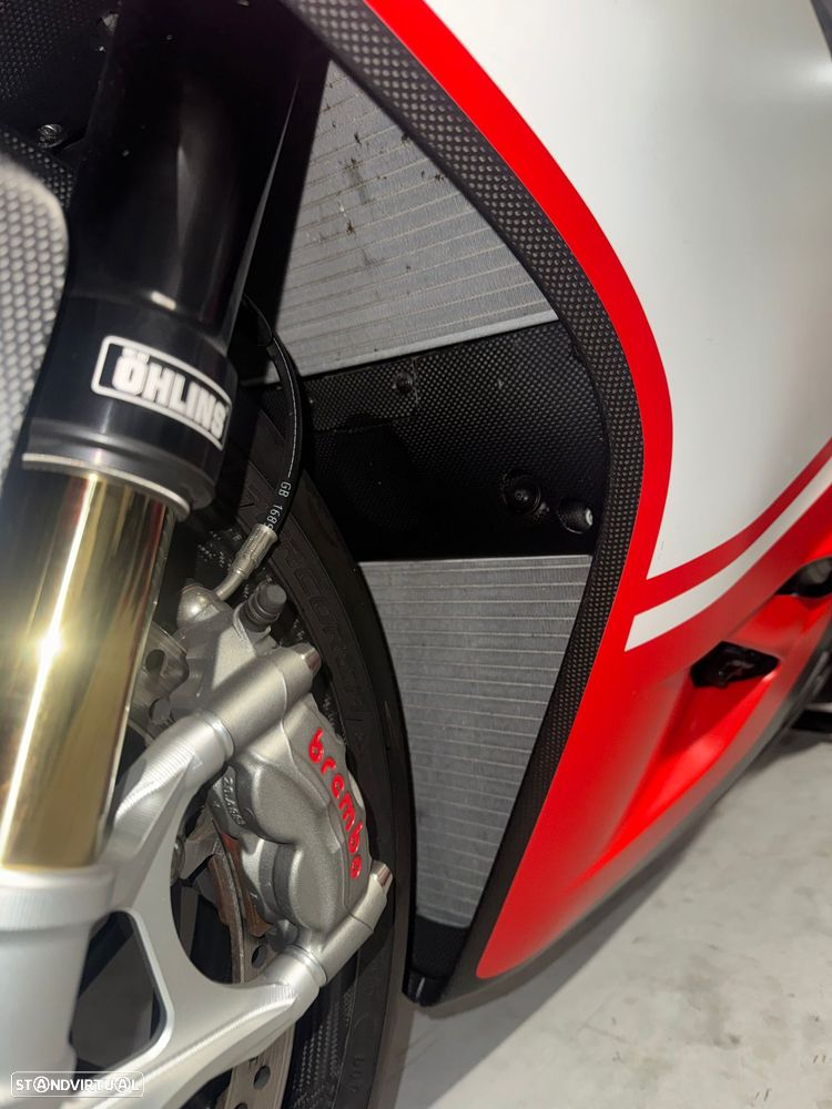 Ducati 1299 Superleggera - 12