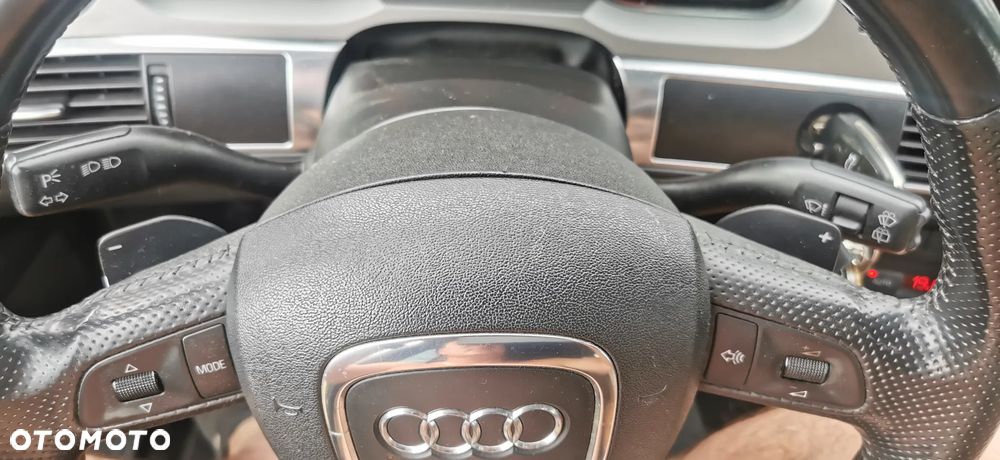 Audi A6 Avant 3.0 TDI DPF quattro tiptronic - 11