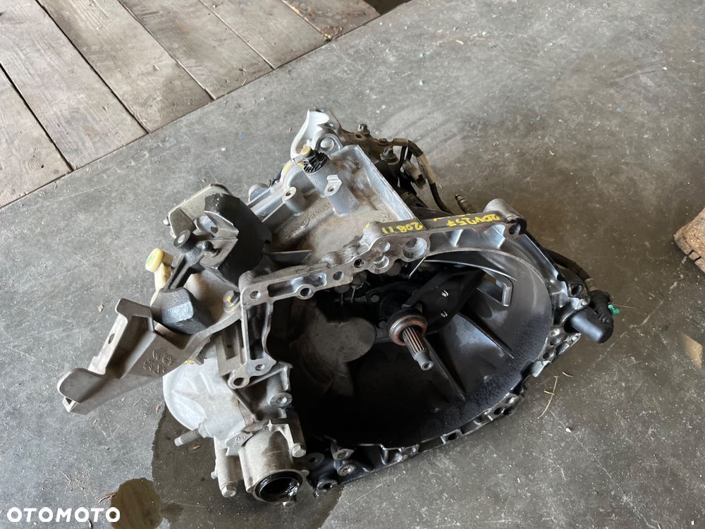 Skrzynia biegów 1.5 HDI 20V257 PEUGEOT 208 II - 4