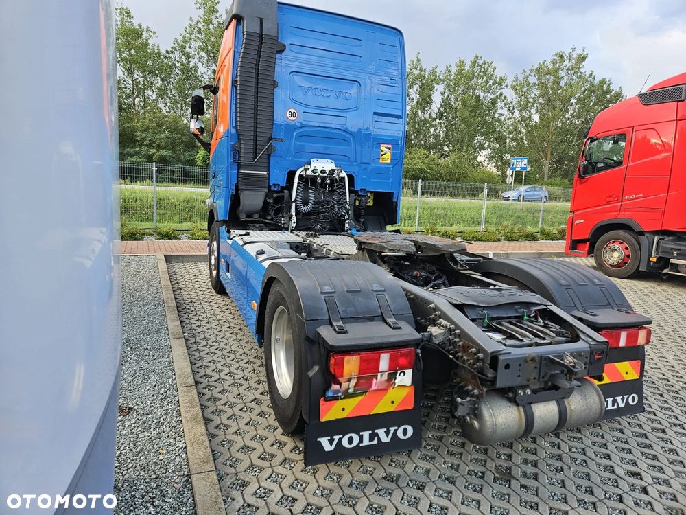 Volvo FH 460 I-SAVE GLOBETROTTER - 5