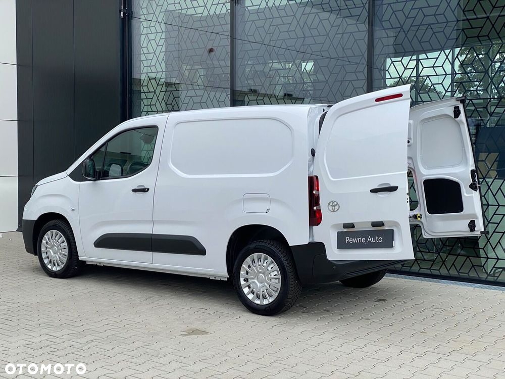 Toyota PROACE CITY - 25