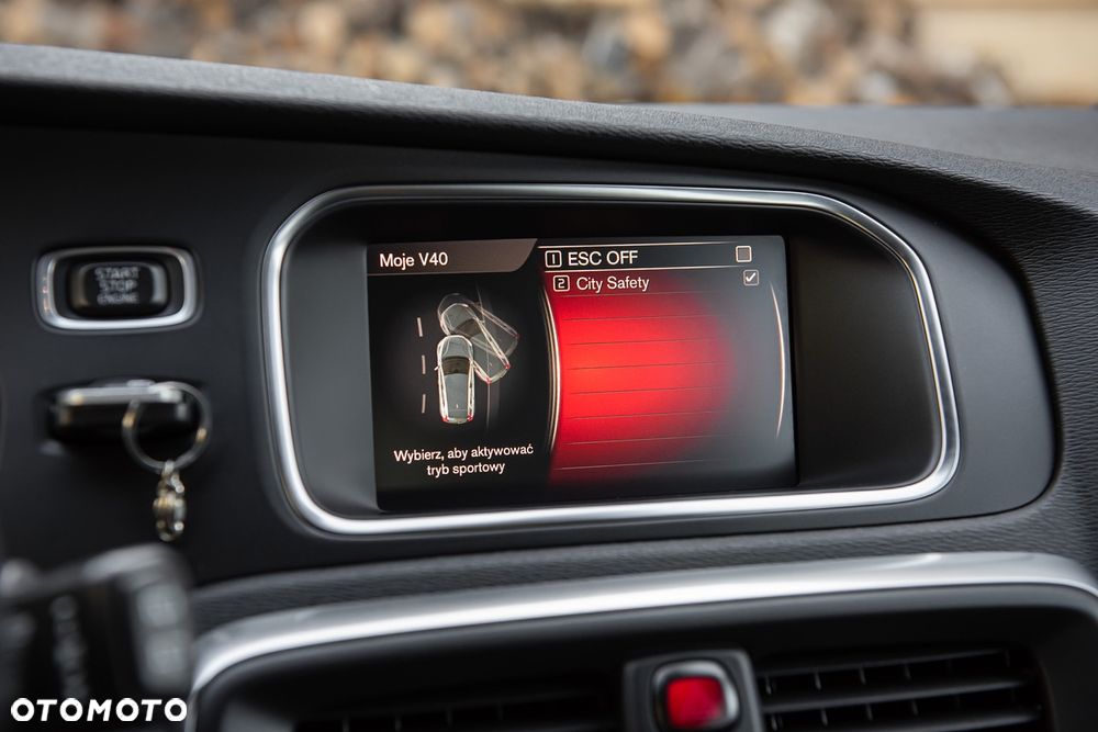 Volvo V40 D2 RDesign - 23