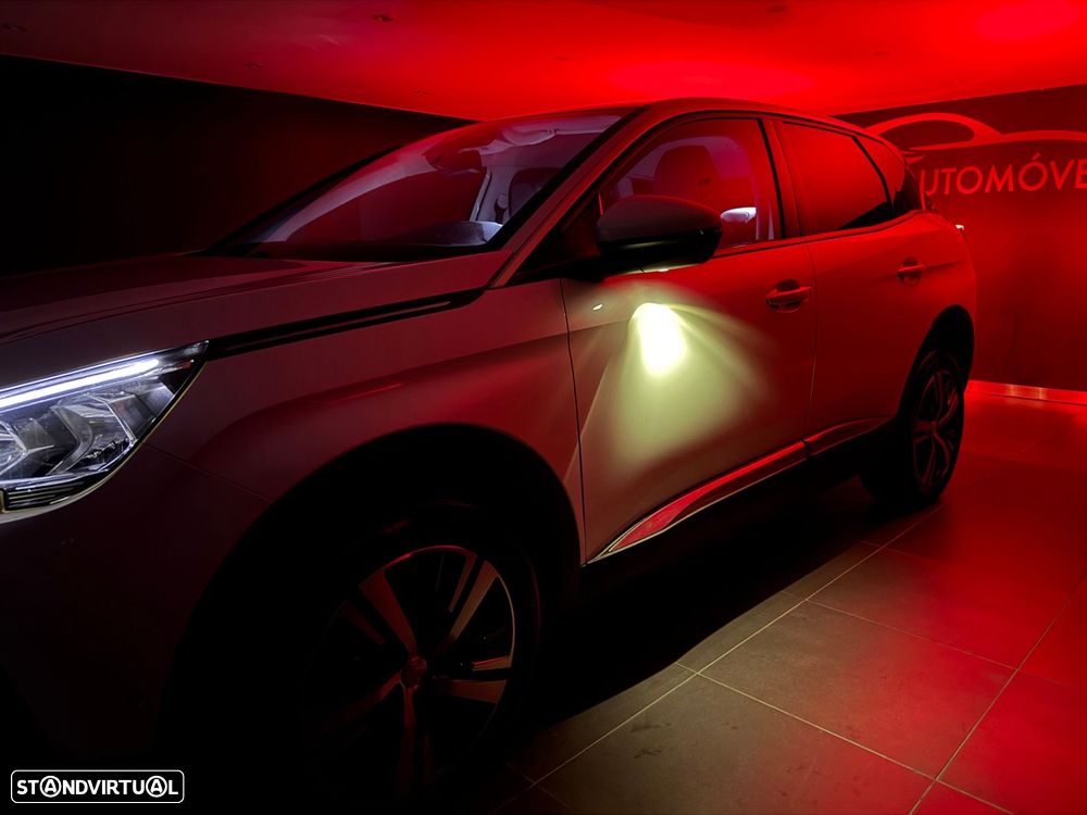 Peugeot 3008 1.2 PureTech Allure Pack - 37